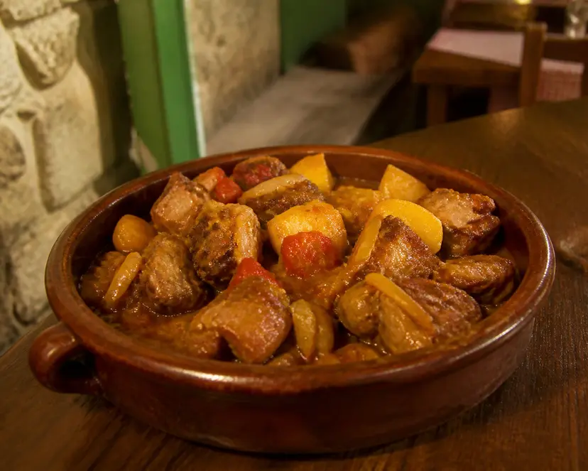Pitu de caleya guisado (El Rey de la Aldea)